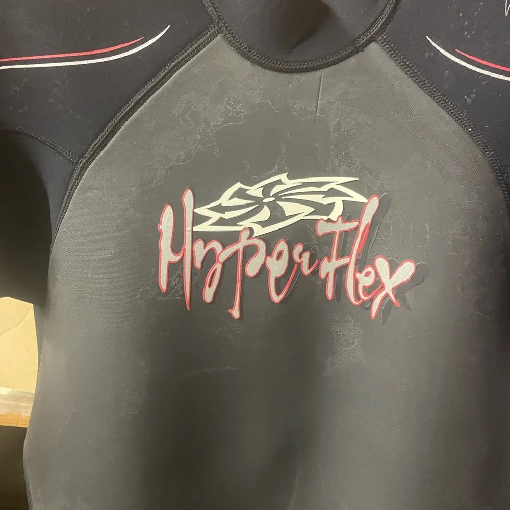 Hyperflex Men's Short Long Sleeve Wetsuit. Cyclone 2.5😎